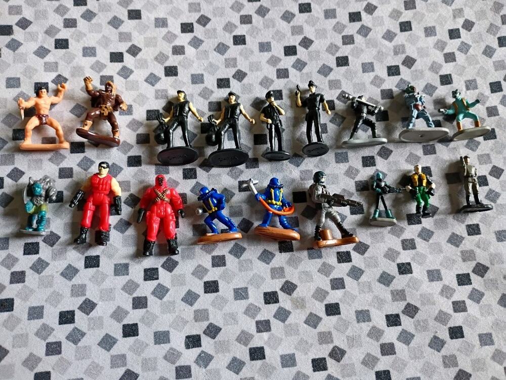 Vintage Micro Machines Mixed Mini Figure Lot - Star Wars City Work Tarzan 18 Fig